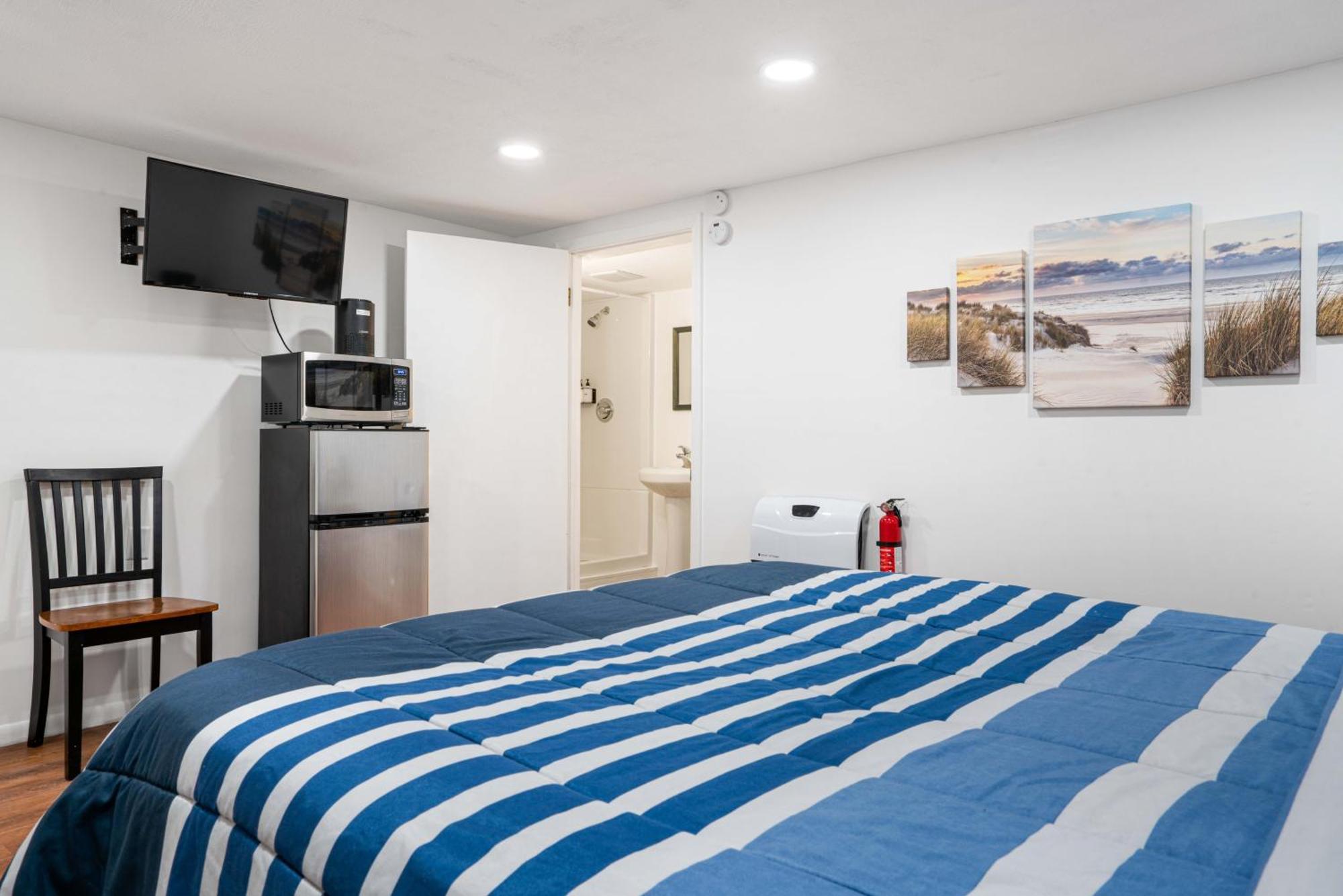 Motel South Arm Retreats East Jordan Esterno foto